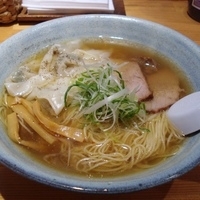 「海老ワンタンそば（大盛） 1020円」@支那そば屋の写真