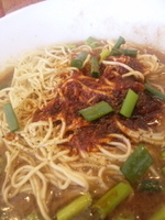 「豚そばB+赤玉」@笑堂の写真