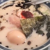 「赤黒味玉メン ￥760」@熊本ラーメン大門の写真