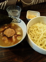 「つけめん中盛り 揚げニンニク【800円】」@麺処 井の庄の写真