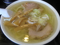 「塩ラーメン￥550」@青竹手打ちラーメン 麺屋ばくの写真
