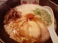 「とんこつ（こく味）」@龍の家 新宿小滝橋通り店の写真