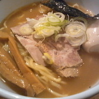 「らーめん600円味付茹たまご100円」@こうかいぼうの写真