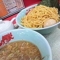 「味噌つけ麺（脂多目） + 大盛 + 味付玉子（無料クーポン） ￥」@山岡家 日立滑川店の写真