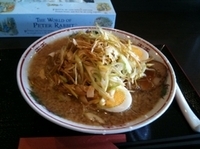 「チャーシューメン(にんにく)+ねぎ」@豚骨背脂ラーメン まるとんの写真