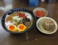 「濃厚背油味噌ラーメン（1000円）+肉巻きおにぎり（200円）」@ラーメン多摩組特別イベントの写真