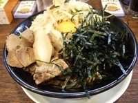 「汁無し野郎」@野郎ラーメン 西川口店の写真