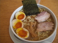 「徳丸ラーメン（大）+味玉」@煮干そば とみ田の写真
