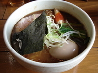 「和風つきまるら～めん+煮玉子（￥730+￥130）」@ラーメン厨房つきまるの写真