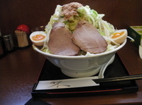 「汁なしラーメン（大盛り）」@ラーメンあやの写真