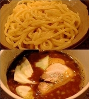 「カレーつけめん + 味玉」@つけめん あびすけ 日吉店の写真