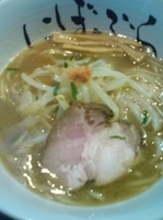 「煮干し豚骨（にぼとん）」@にぼぶらの写真