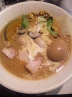 「3月限定 牡蠣と生クリームの汁そば（味噌仕立て）」@SOBAHOUSE金色不如帰の写真