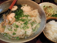 「塩ワンタンめん 小ライス・サラダ（ランチサービス）」@竹蔵の写真