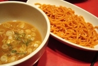 「炎のつけ麺 味噌味 【750円】」@つけめん工房 浅草製麺所の写真