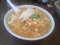 「酢ノキイタ辛いソバ」@鶏舎の写真