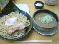 「ほぐし肉つけ麺（1050円）+温玉サービス（無料）」@MENYA 食い味の道有楽の写真