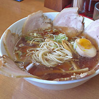 「チャーシュー麺（麺硬め）+おまけ玉子」@尾道ラーメン 正ちゃんの写真