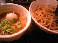「ベジポタ味玉・肉入り辛つけ麺（H-1極太胚芽麺・大盛）」@つけ麺 えん寺 吉祥寺総本店の写真