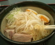 「こってり油そば（辛みそ入り）650円」@麺工房 涌井 綾瀬店の写真