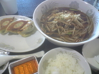 「本日のおすすめ(もやしラーメン+焼き餃子+小ライス)」@独一処餃子 SUNAMO店の写真