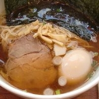 「しょうゆら～めん + 味玉」@La Menの写真