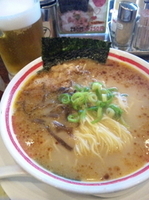 「こぼんしゃん+ビール」@九州じゃんがら 原宿1階店の写真