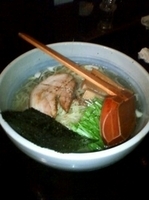 「塩らあ麺中盛り」@濱塩らぁめん 白虎の写真