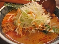 「魚介豚骨担々麺」@逸品堂の写真