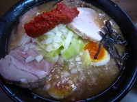 「濃厚背脂味噌ラーメン+キャベチャーシュー丼（1000円+300円」@ラーメン多摩組特別イベントの写真