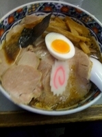 「しょうゆ拉麺+メンマ 880円」@玉川大盛軒の写真