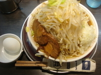 「小ラーメン（240g）+油増し+ゆでたまご」@麺屋 婆娑羅の写真