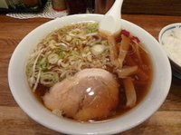 「正油ラーメン」@游亀亭の写真