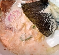 「牛乳塩とんこつチーズ（880円）」@北海とんこつらーめん 純輝 潮来本店の写真