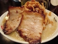 「満点らーめん+切落としチャーシュー【750円+100円】」@麺や三笑 はじめの写真