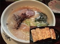 「鶏白湯ラーメン+チーズ餃子」@くいしんぼうの写真