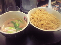 「白とんこつ付け麺」@つけ麺 風龍 秋葉原店の写真