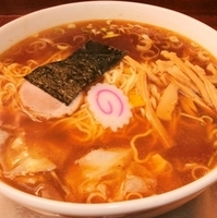 「ワンタン麺（麺少なめ 900円）」@稲城 大勝軒の写真