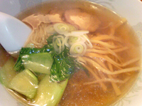 「湯麺+セット（チャーシュー、メンマ、青菜）」@GOMAの写真