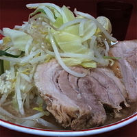 「ラーメン（ニンニク少し・野菜増し￥650）」@ラーメン二郎 湘南藤沢店の写真