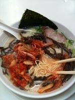 「キムチラーメン」@博多天神 渋谷南口店の写真