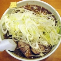 「辛みそラーメン（大） + ネギまみれ + 半チャーシュー盛り」@麺処 慶の写真