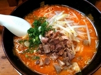 「辛味噌とんこつらーめん ￥600」@とんこつラーメン 博多風龍 渋谷店の写真