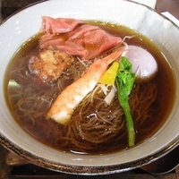 「不動の紅～かおりそば～（かおりたまご付き）880円 「雷麺'z・」@麺屋 穂華の写真