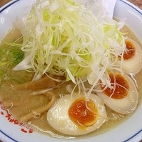 「葱らうめん（半熟味付玉子トッピング）」@にゃがにゃが亭 一之江本店の写真