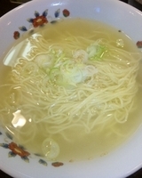 「塩ラーメン400円+大盛り50円+おつまみメンマ150円=600」@ラーメン寺子屋 麺倶楽部の写真