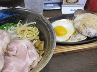 「油そば+鉄板めし（600円）」@ぼっけもんの写真