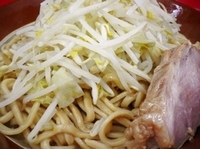 「ラーメン大+麺マシ（750g）+ニンニク少し」@ドン-キタモトの写真