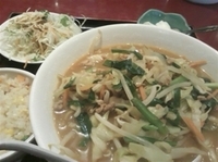 「ラーメンセット（味噌麺+ミニ炒飯+サラダ+杏仁豆腐）800円」@中国東北家郷料理 永利 豊洲駅前店の写真