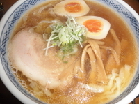 「味玉ラーメン+大盛 「630円+120円」」@手打ラーメン 恵比寿屋の写真